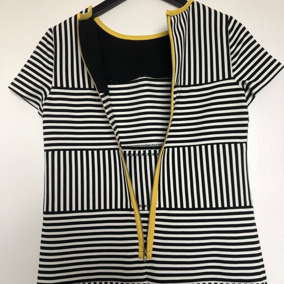 Maggy London Size 4 Black White Stripe Short Sleeve Straight Pencile Dress - Picture 6 of 11